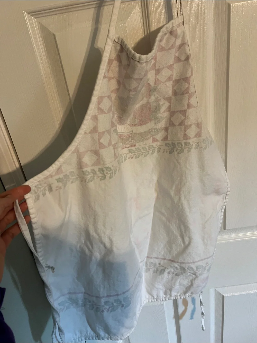 Vintage 1980’s Barth & Dreyfuss Christmas Teddy Bear Apron with Holly Accente